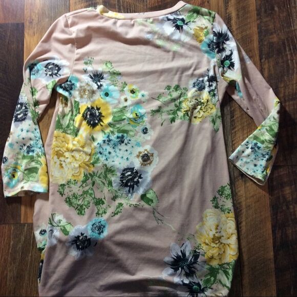Reborn J floral tunic top size Small pink top - Picture 2 of 5